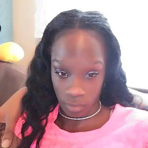 Meet your Posher, Erika